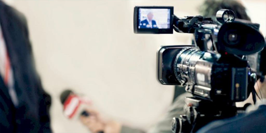 دورة تحرير واعداد البرامج التلفزيونية والأخبار